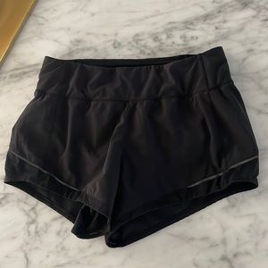 Lululemon short